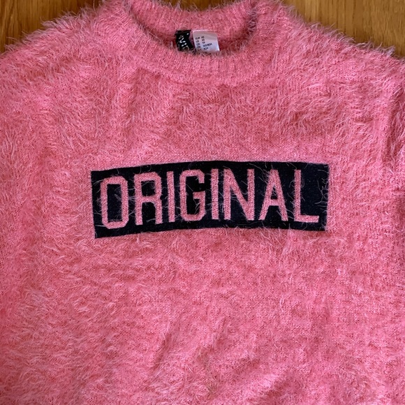 H&M Divided Pink Original Fuzzy Sweater - Picture 4 of 5